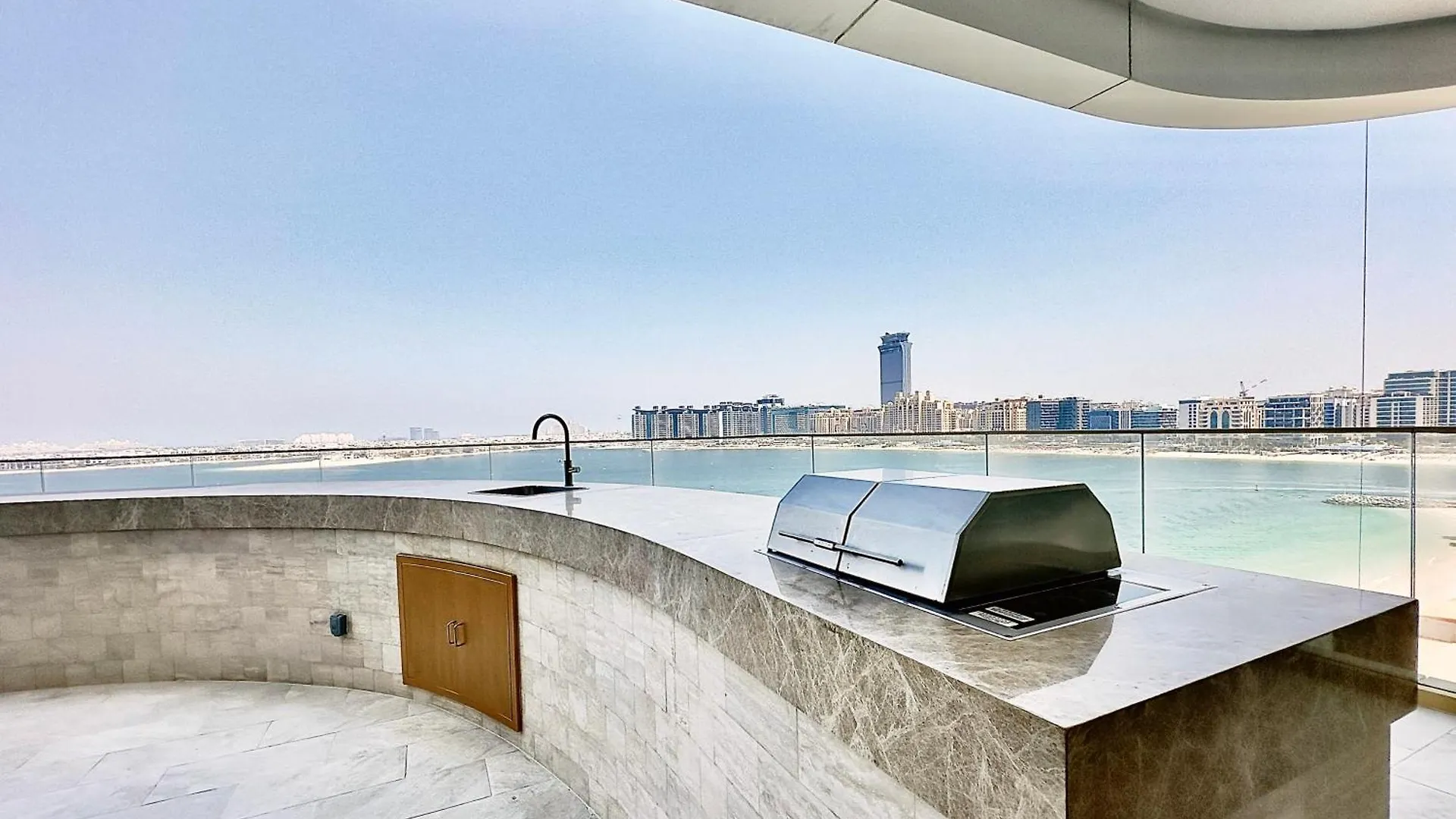 Grand Bleu, Emaar Beachfront - Mint Stay Дубай ОАЭ