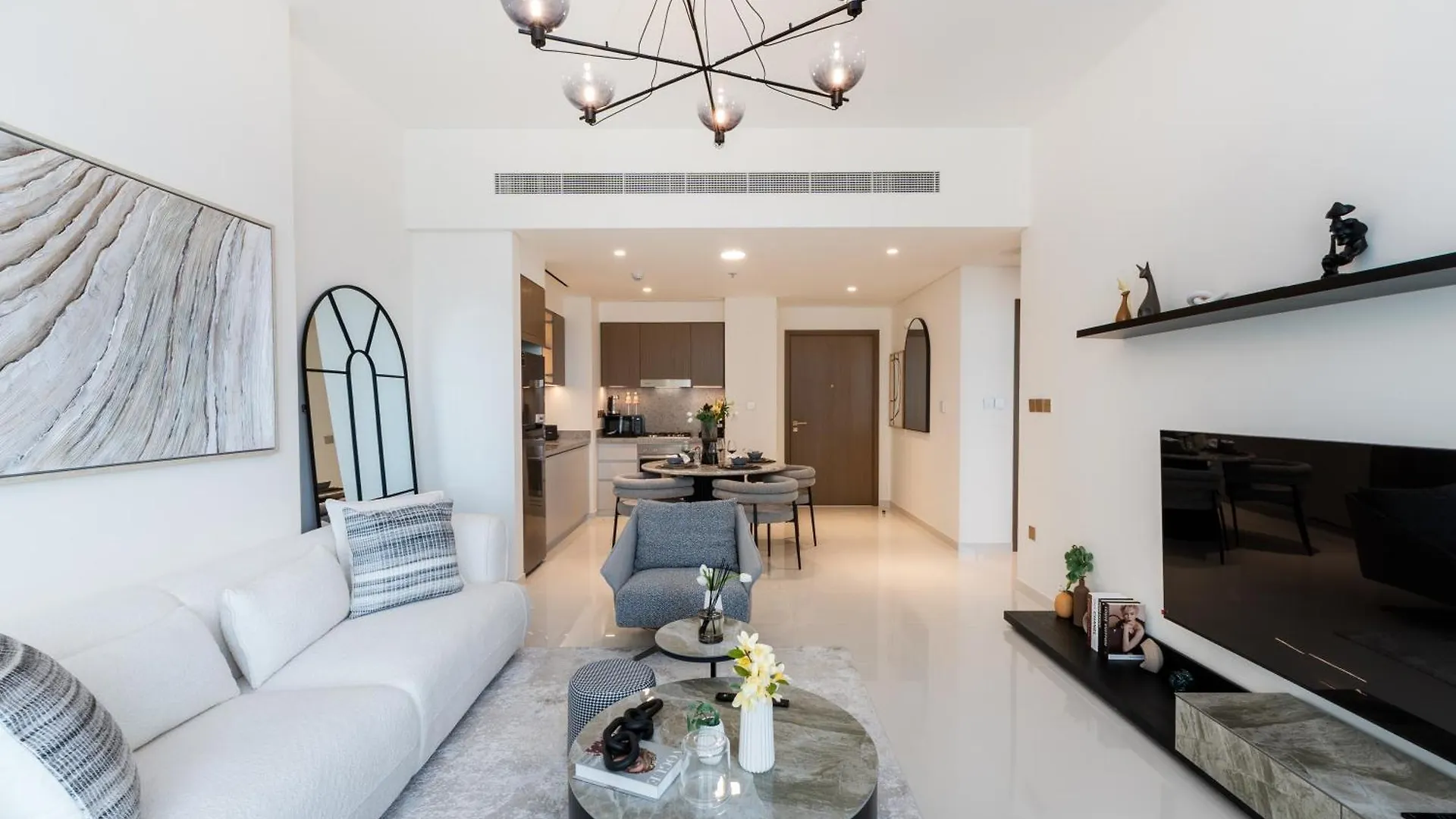 Grand Bleu, Emaar Beachfront - Mint Stay Дубай Апартаменты